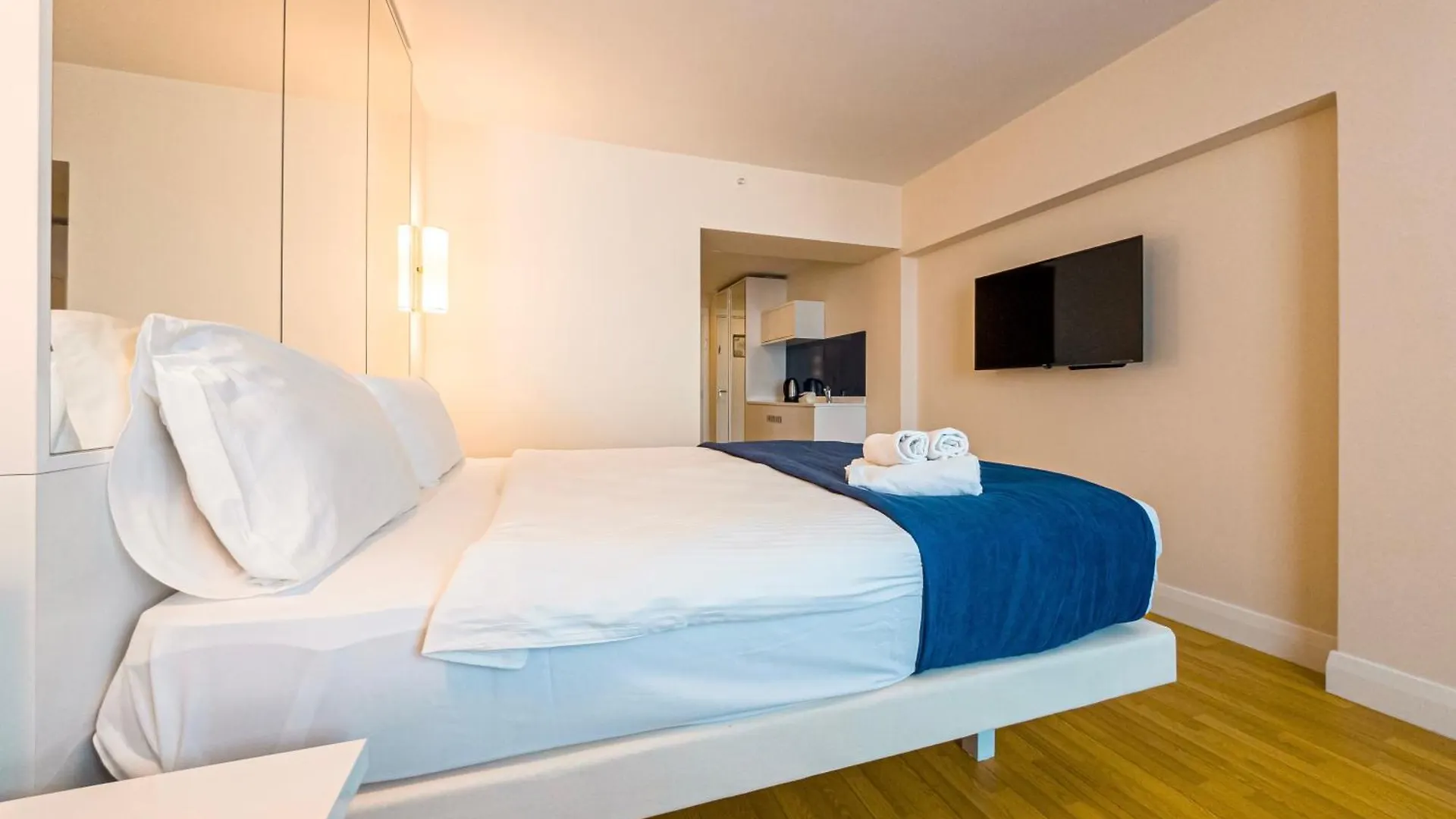 Orbi City Black Sea View Apart otel Batum
