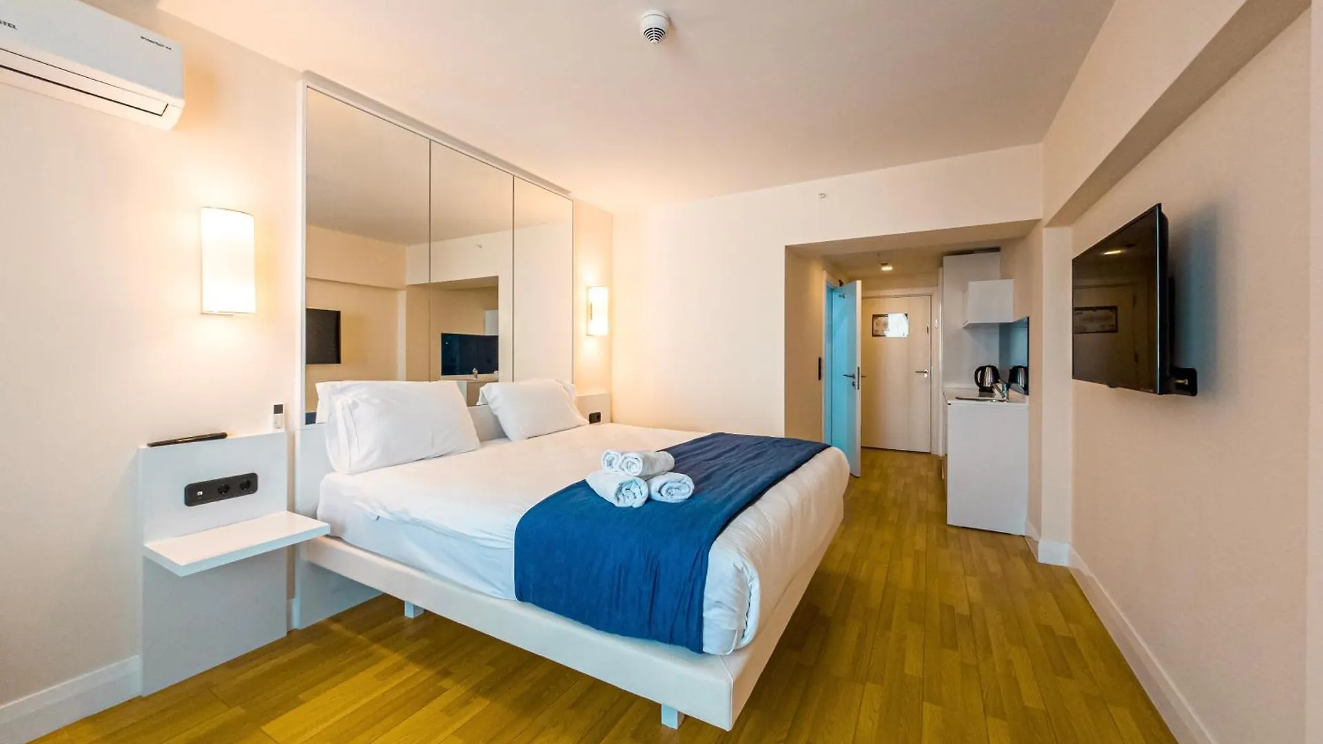 Orbi City Black Sea View Apart otel Batum