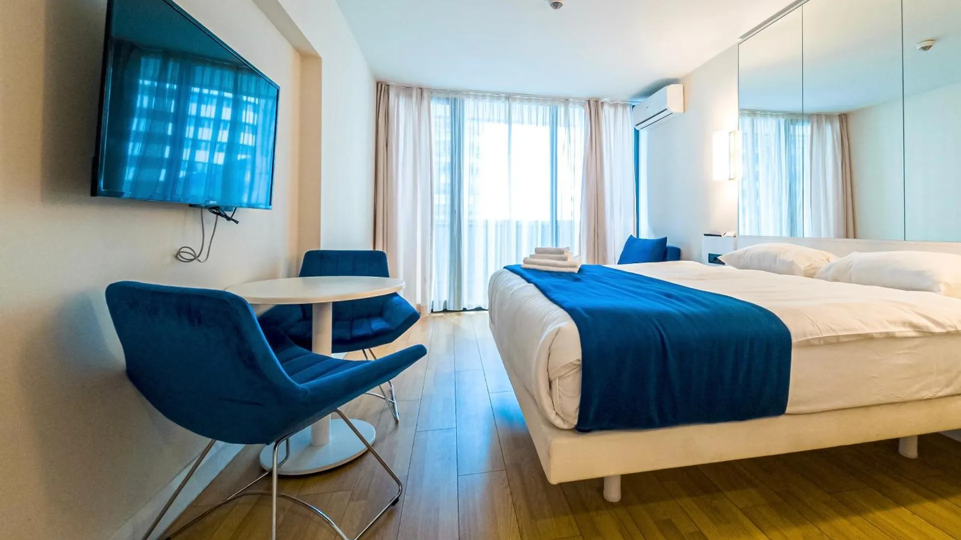 Orbi City Black Sea View Apart otel Batum 0*,