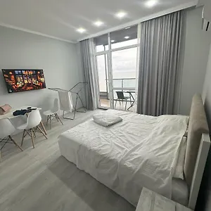 Апарт-отель Bi Sea View Luxury, Батуми